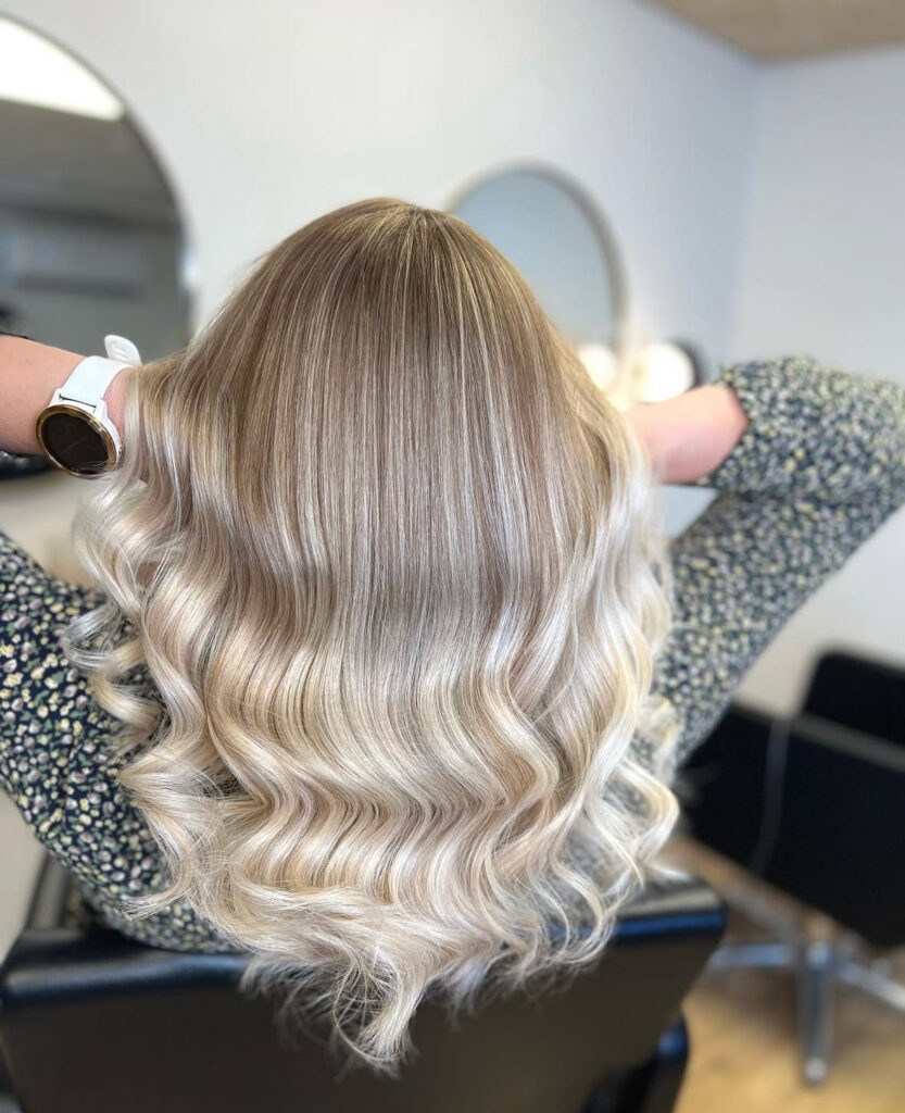 Balayage i Hjørring udført hos Hjelm Studio